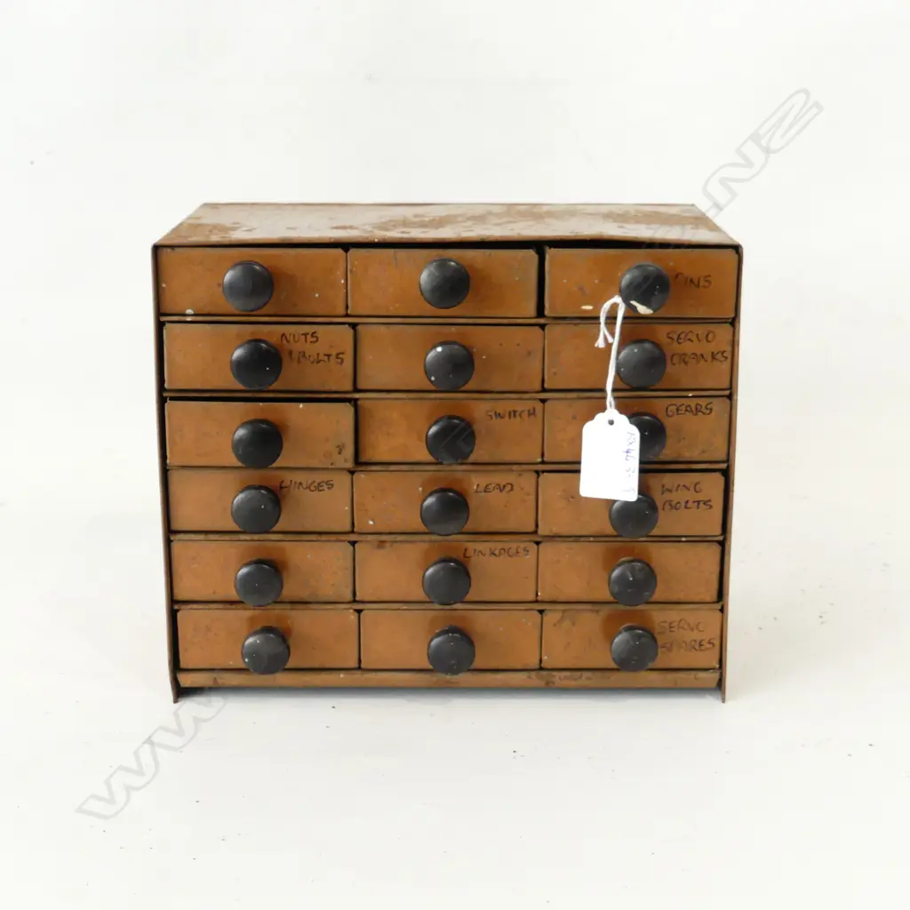 SM METAL TOOL BOX (FOR NUTS & BOLTS ETC) 235 X 200mm Image 1++