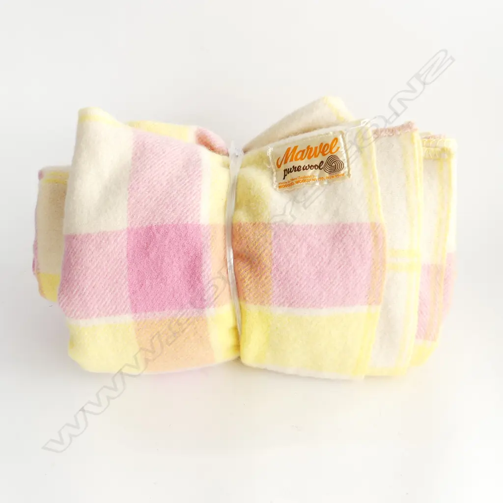 PR VINTAGE 'MARVEL' WOOLLEN BLANKETS Image 1++