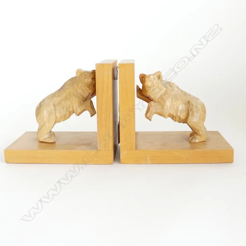 PR CARVED WOODEN BEAR BOOK ENDS H.140mm Image 1++