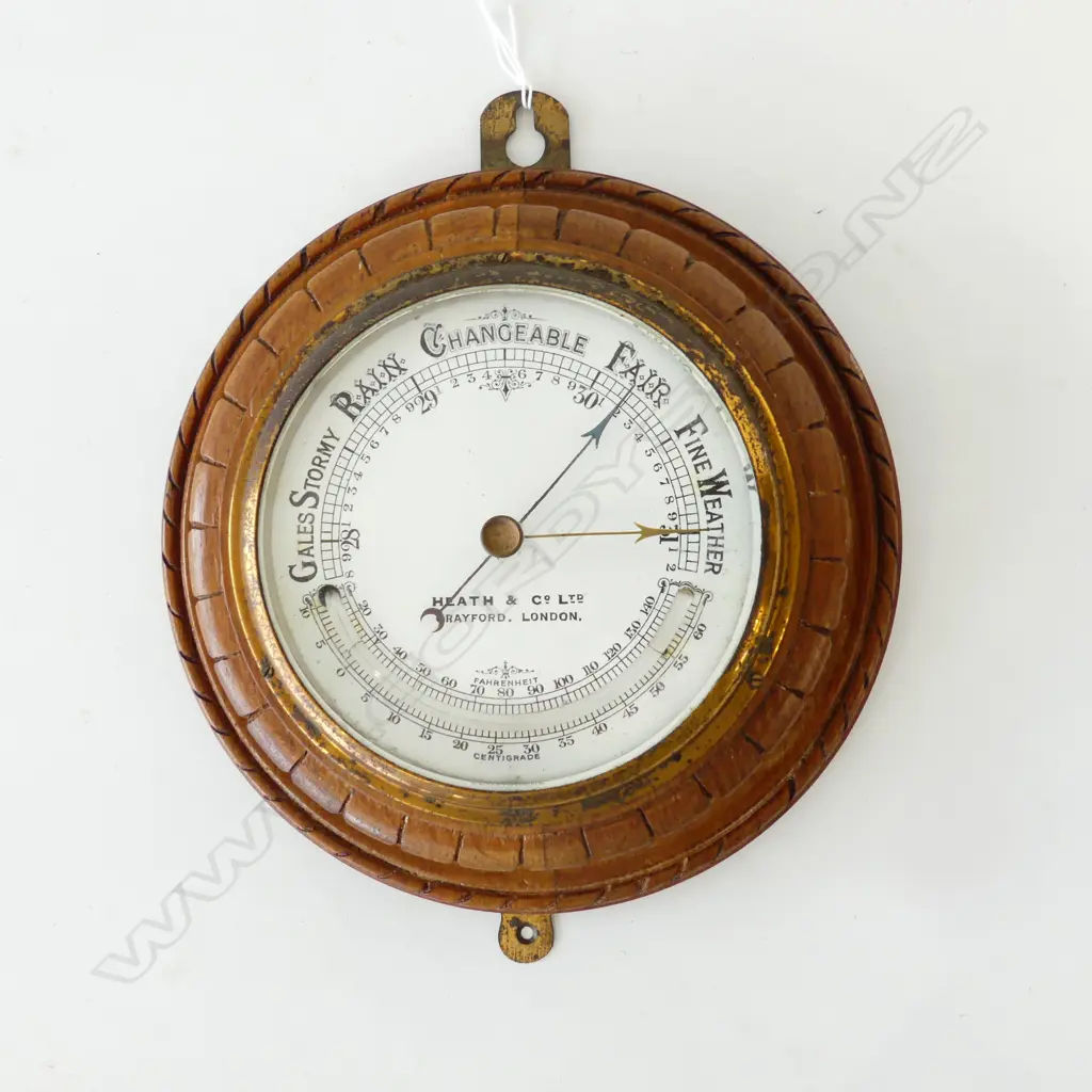 HEATH & CO, LONDON, ROUND WOODEN CASED WALL BAROMETER, DIA 200mm Image 1++