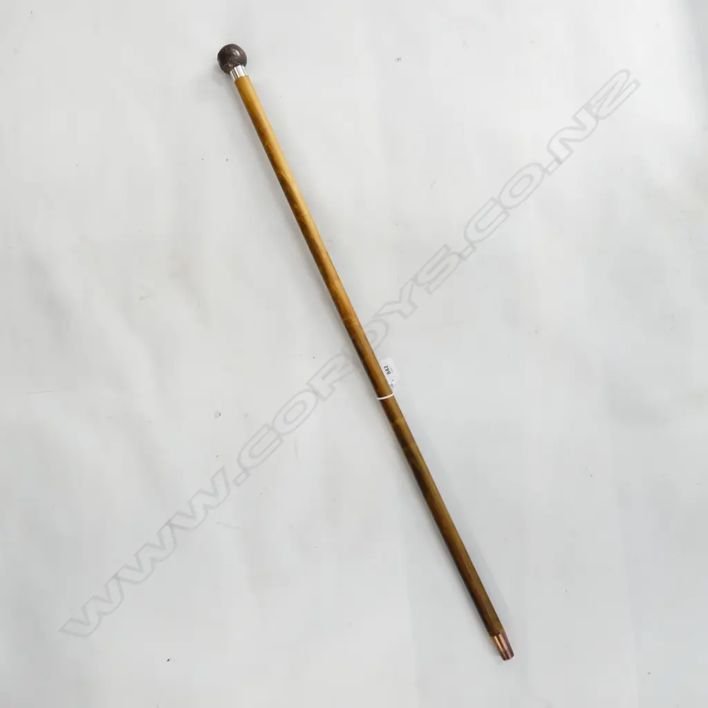 VINTAGE WALKING STICK WITH COPPER BASEBALL HANDLE Image 1++