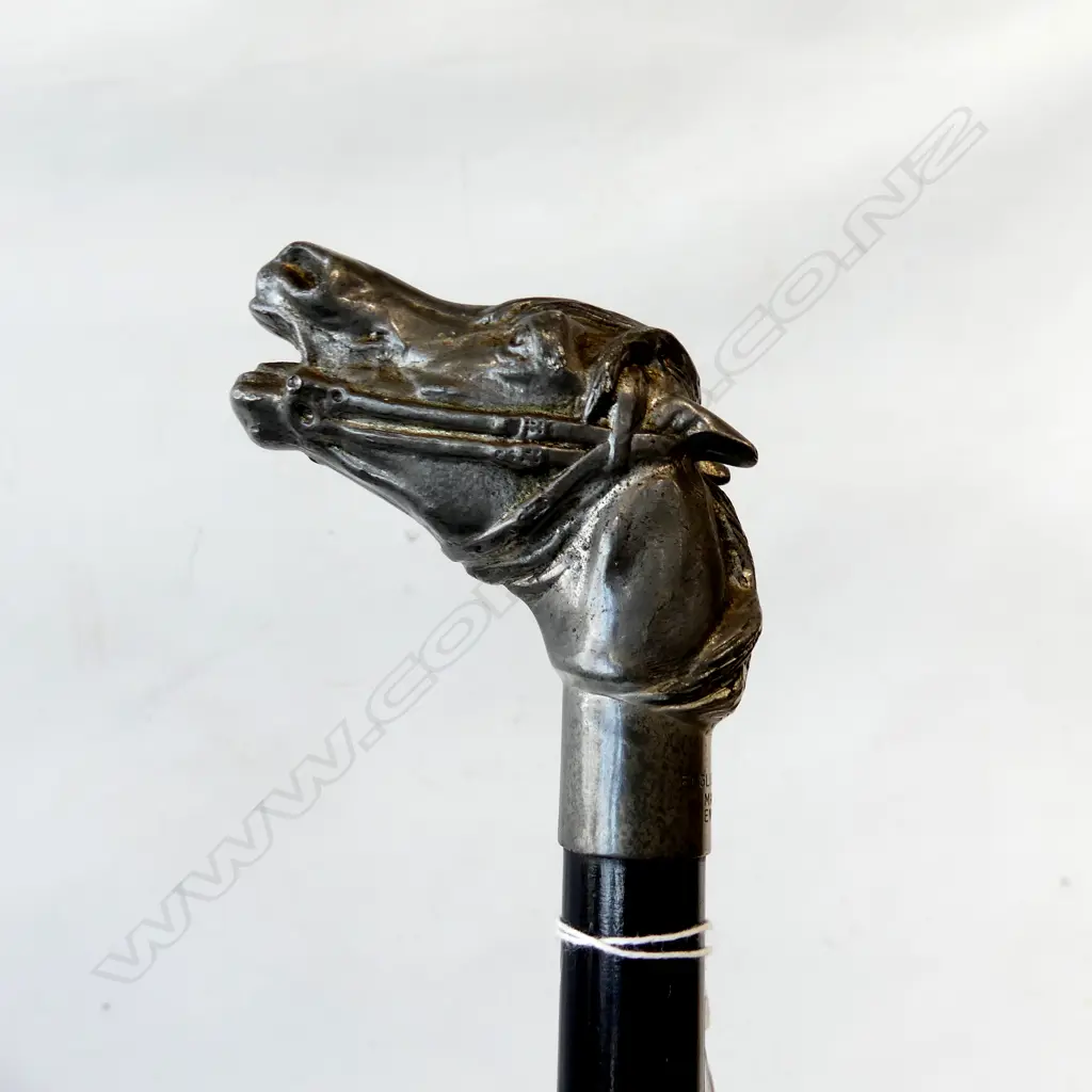 VINTAGE WALKING CANE w. PEWTER HORSE HEAD H.920mm Image 1++