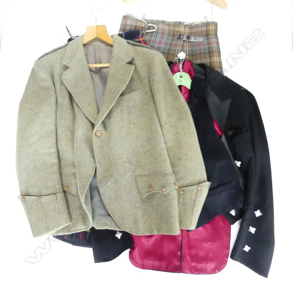 2 VINTAGE MENS SCOTTISH JACKETS; BLACK WOOL SHORT TUX/WAIST COAT & TWEED JACKET. & 2 KILTS Image 1++