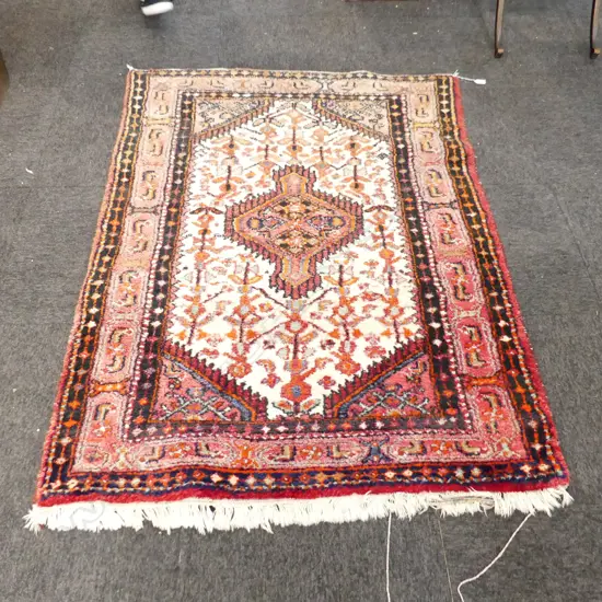HAND KNOTTED WOOL PILE RUG 1550x1080mm