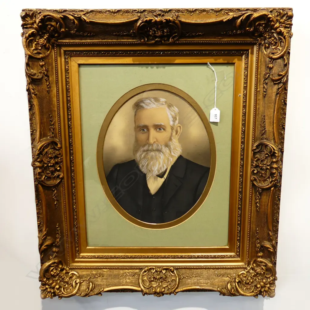 LATE 19thC GENTLEMANS PORTRAIT w. FAMILY PROVENANCE - GILT FRAME 360x290 / 750x650mm overall Image 1++