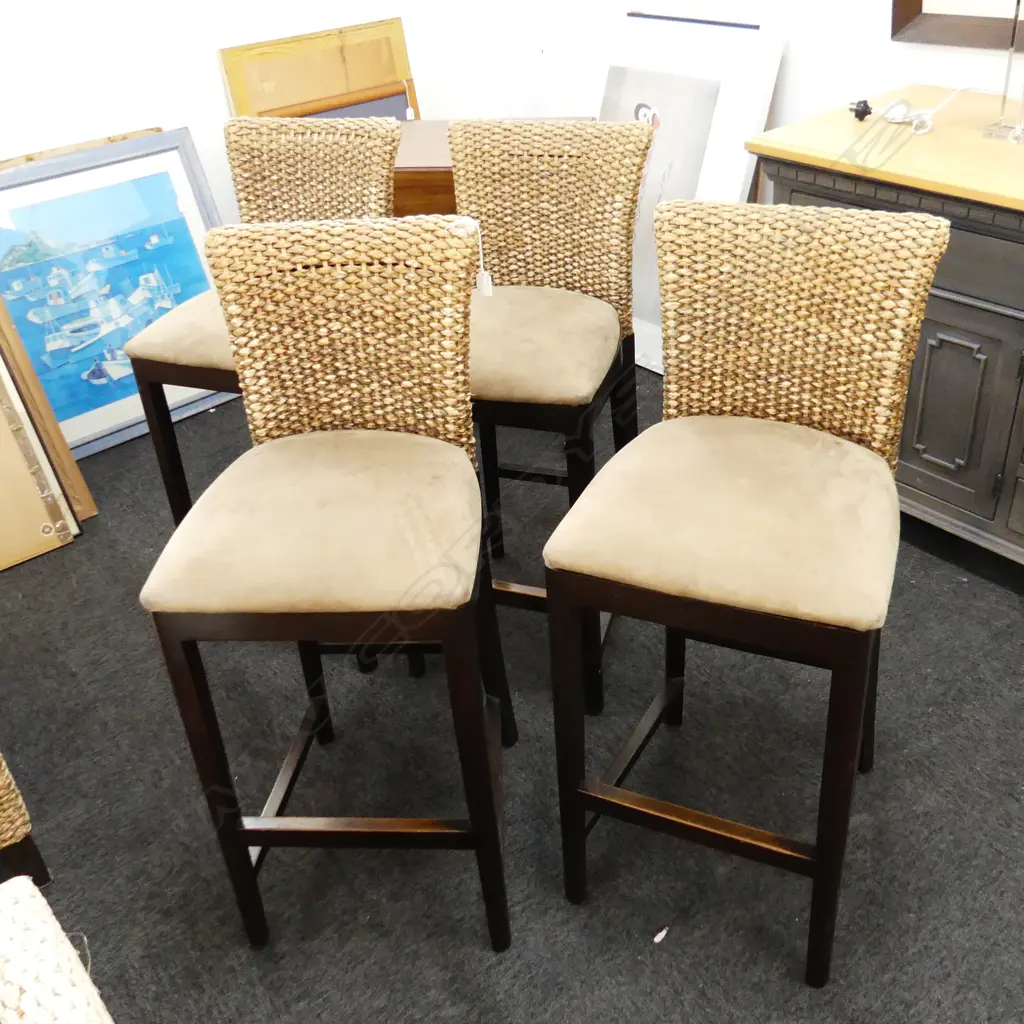 4 WATER HYACINTH BAR STOOLS H.990mm Image 1++