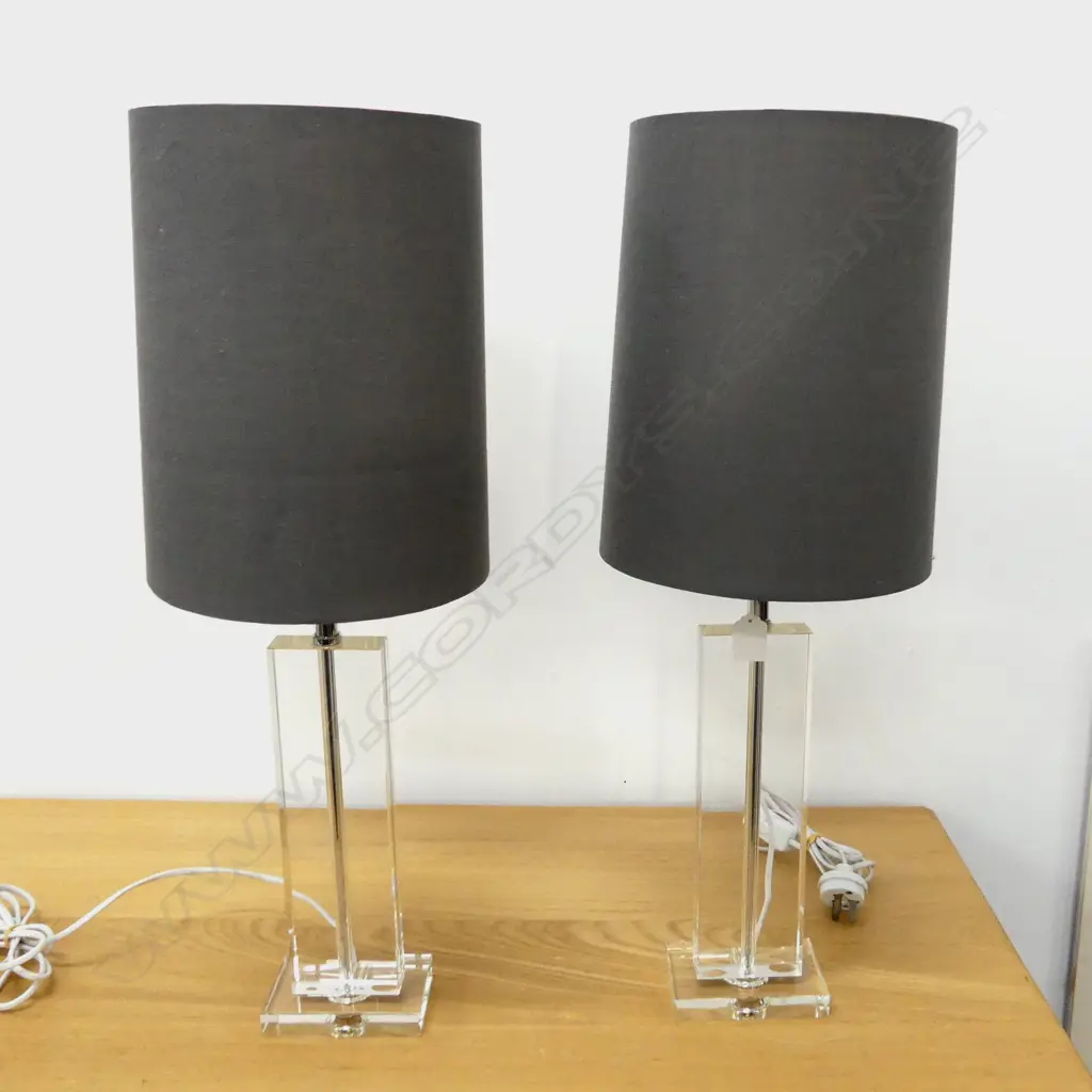 PR CRYSTAL BASE SIDE LAMPS - WORKING Image 1++