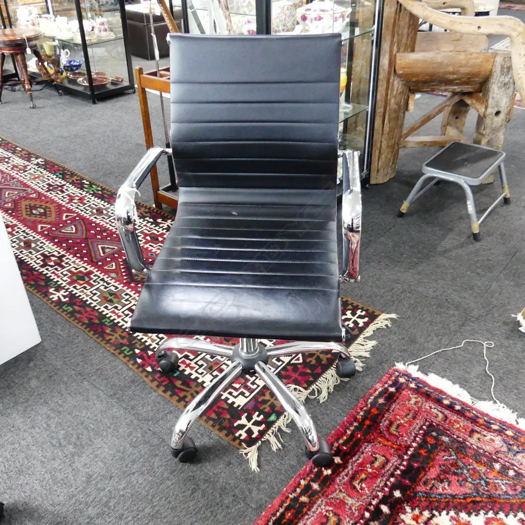EAMES STYLE OFFICE CHAIR Image 1++