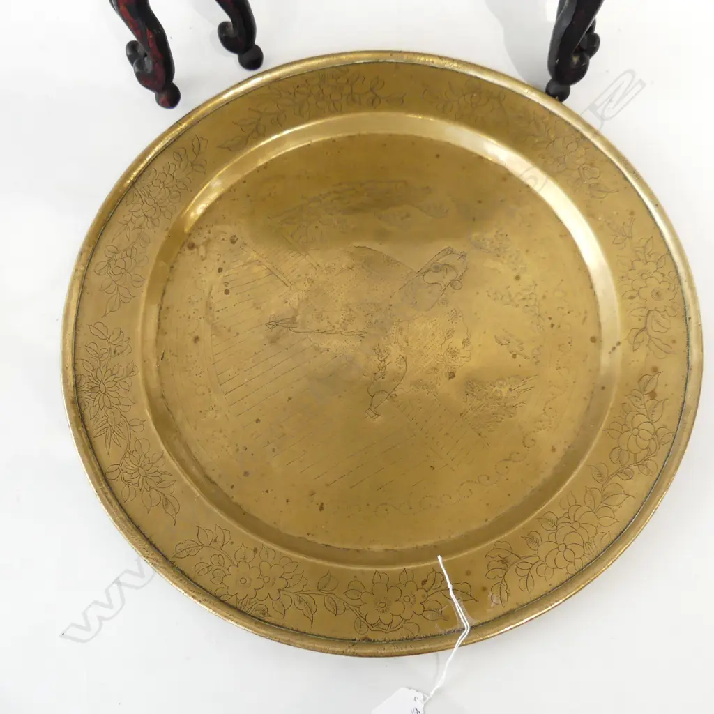 ORIENTAL FOLDING BRASS TRAY TABLE 520mm dia FAULTS Image 1++