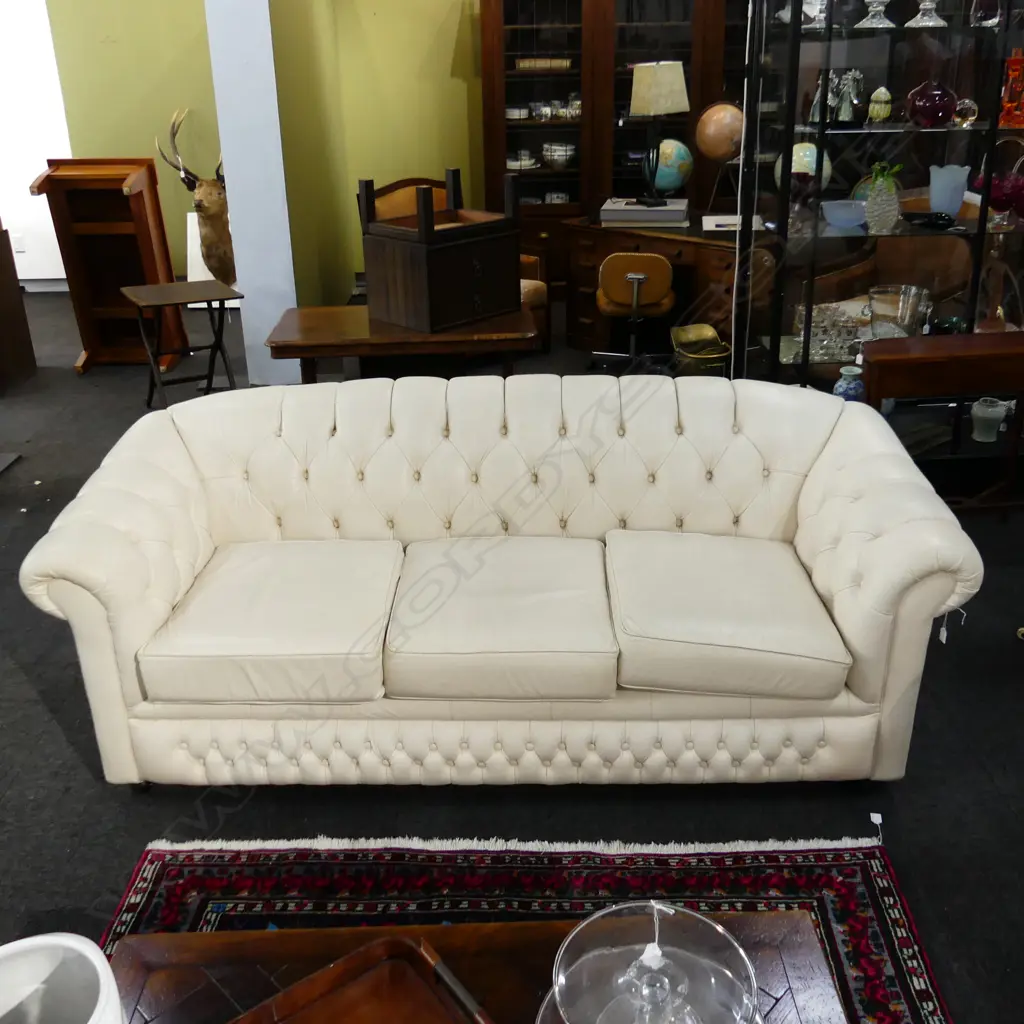 FULL GRAIN AUST. WHITE LEATHER 3 SEATER CHESTERFIELD SOFA 2200x900x870mm Image 1++