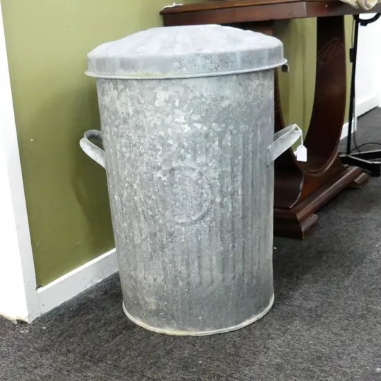 LG OLD GALVANISED IRON RUBBISH BIN H. 600 DIA 420mm