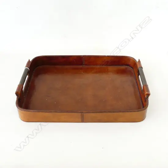 LEATHER TRAY 420x320mm