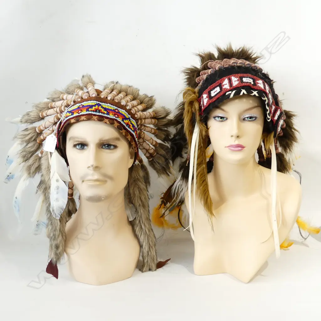 MALE & FEMALE MANIKIN BUSTS w. NATIVE AMERICAN SOUVENIR HEADDRESSES H.500mm Image 1++