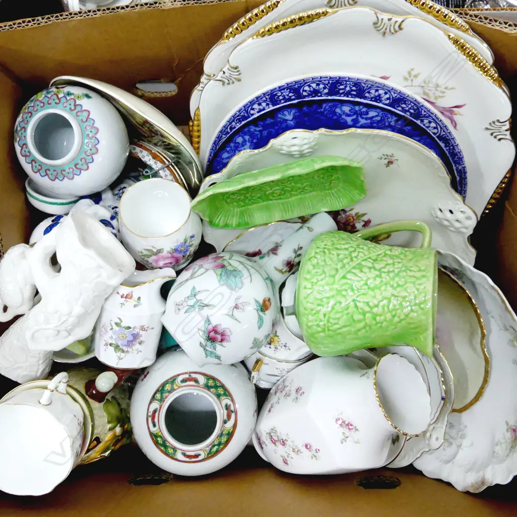 BOX LOT ASST. CHINA Image 1++