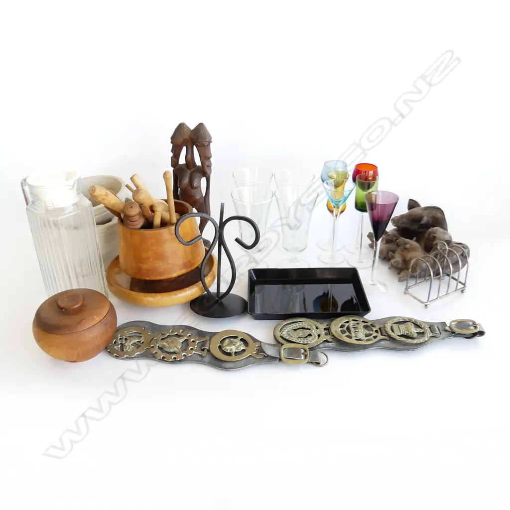 BOX LOT WOODEN ITEMS, GLASSES INCL. SET 6 COLOURED LIQUER ETC Image 1++