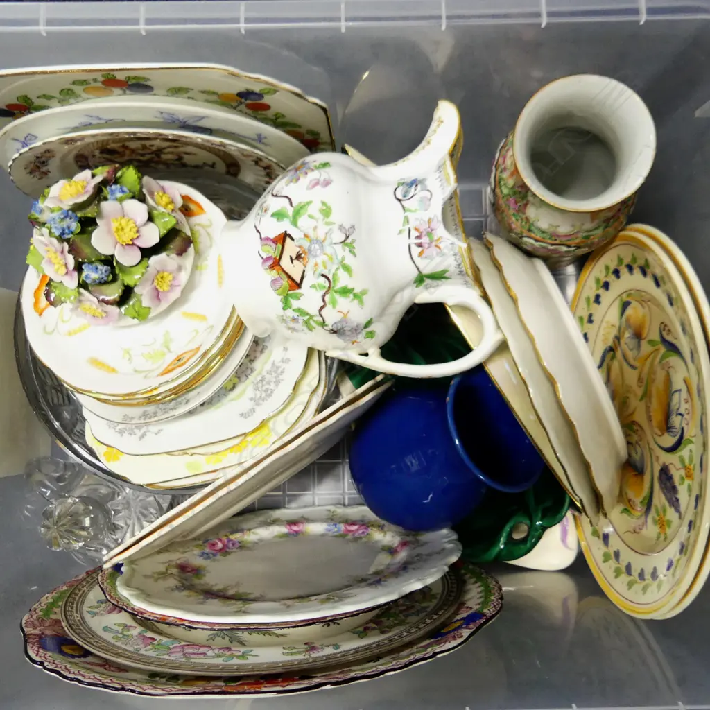 BOX LOT ASST. CHINA Image 1++