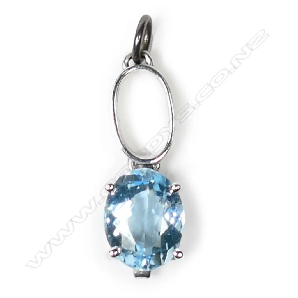 18ct WHITE GOLD & AQUAMARINE BRACELET & MATCHING PENDANT 19.84gms... Image 1++