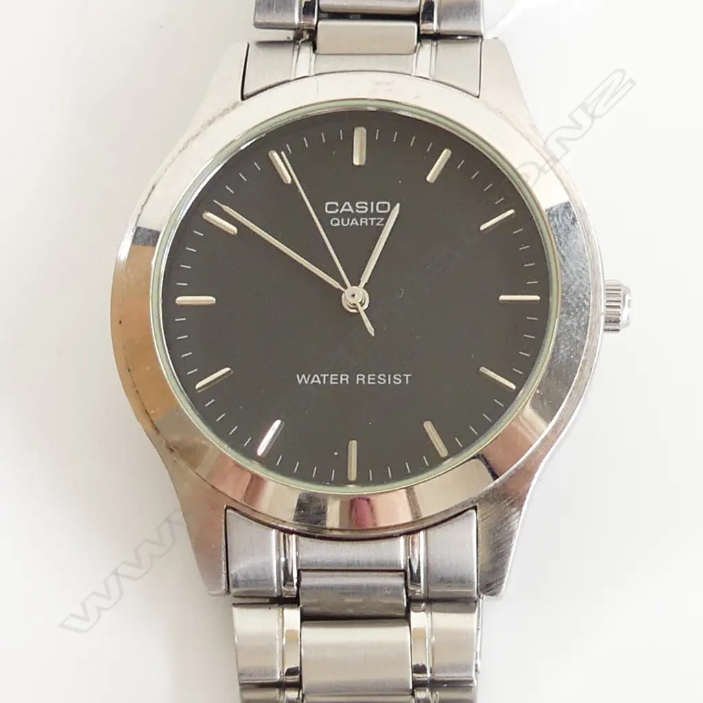 GENTS CASIO STAINLESS STEEL QUARTZ WATCH, WORKING  Image 1++