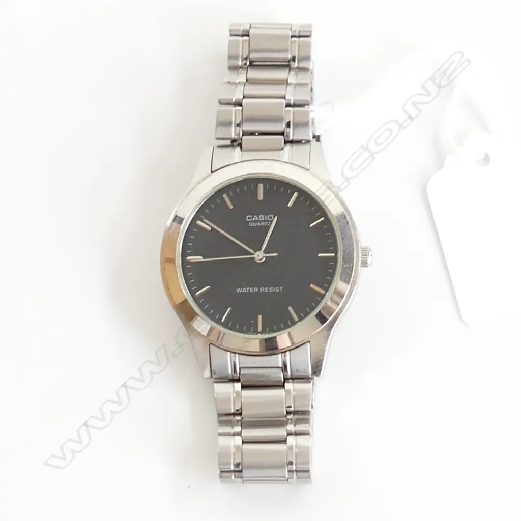 GENTS CASIO STAINLESS STEEL QUARTZ WATCH, WORKING  Image 1++