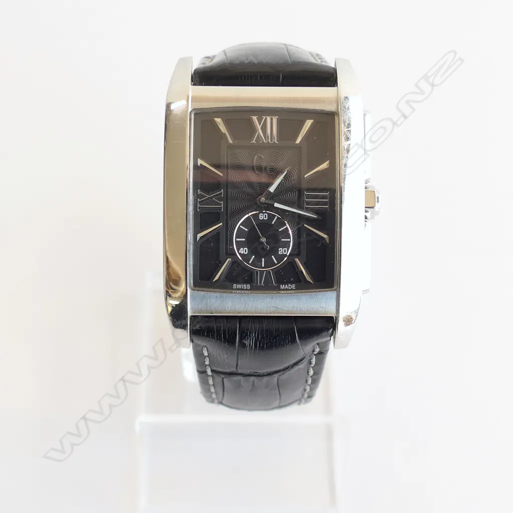 GC SWISS WRISTWATCH, NEW BATTERY Image 1++