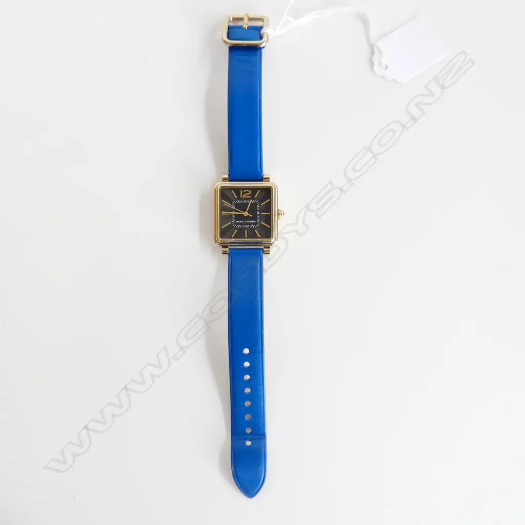MARC JACOBS DRESS WATCH, BLUE LEATHER BAND, WORKING Image 1++
