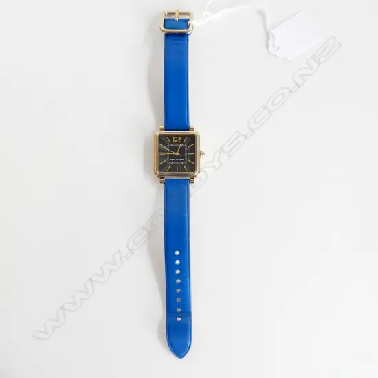 MARC JACOBS DRESS WATCH, BLUE LEATHER BAND, WORKING