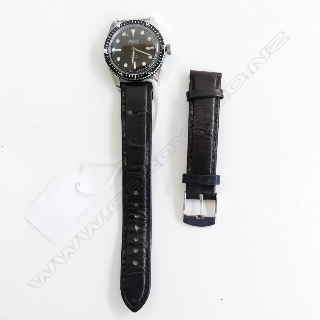 OLIVIA 21 JEWELS SWISS WW2 SERVICE GENTS WRIST WATCH Image 1++