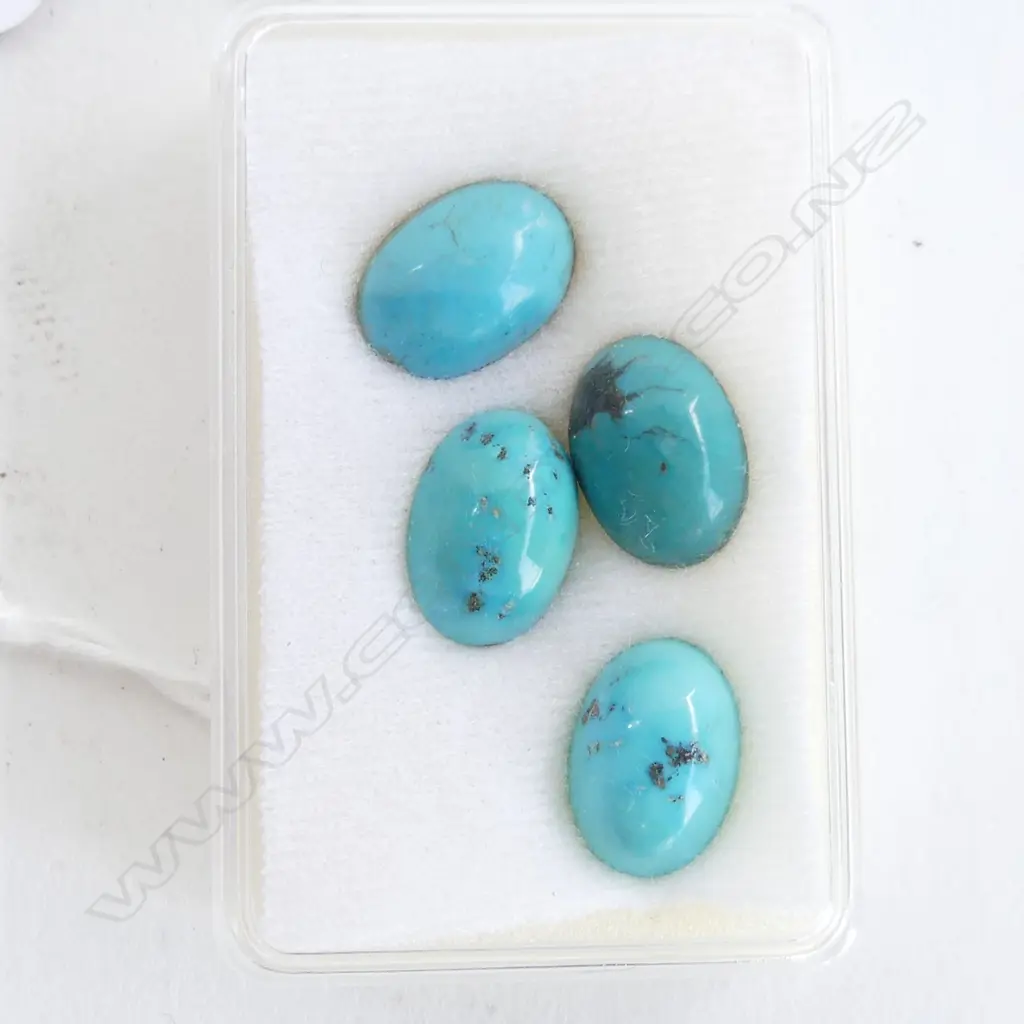 BOX 4  OVAL TURQUOISE  CABOCHONS Image 1++