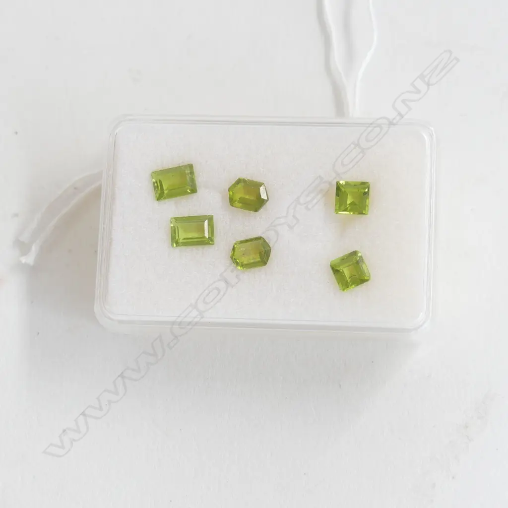 REAL NATURAL PERIDOT STONES - 6 STONES/3 PR Image 1++