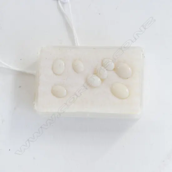 BOX 8 MILKY WHITE OPAL CABOCHONS 