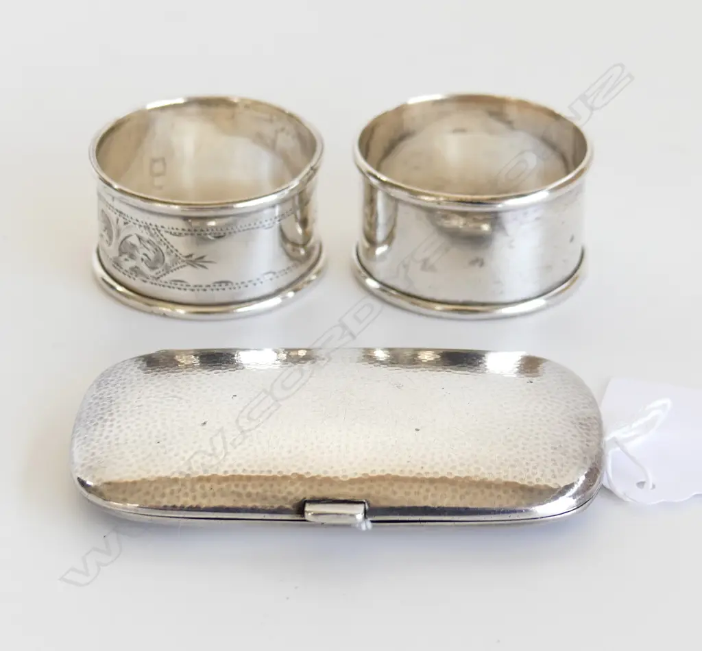 800 SILVER CIGARETTE CASE 49 GRAMS + 2 STG NAPKIN RINGS 20 GRAMS Image 1++