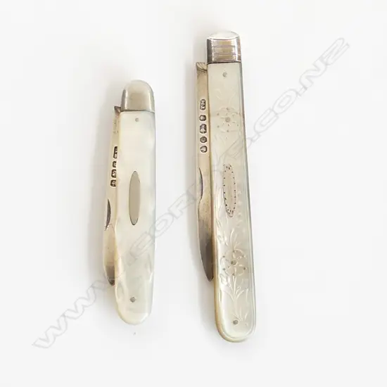 2 STG & MoP FRUIT KNIVES small chip in 1 of the MOP