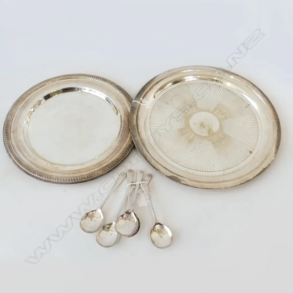 2 SILVER PLATE TRAYS, DIA. 285, 325mm & 6 EP DESSERT SPOONS Image 1++
