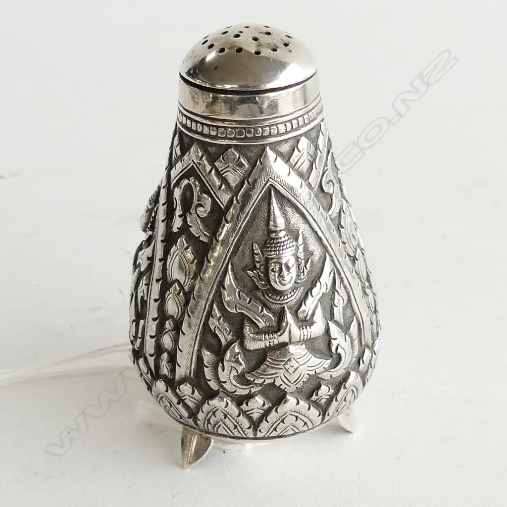  Heavily embossed Thai silver pepper pot 68gms.                 Image 1++