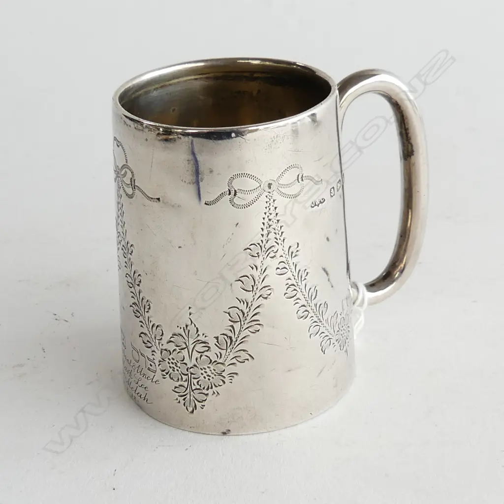 Stg Silver Christening cup Birmingham 1909 63gms            Image 1++