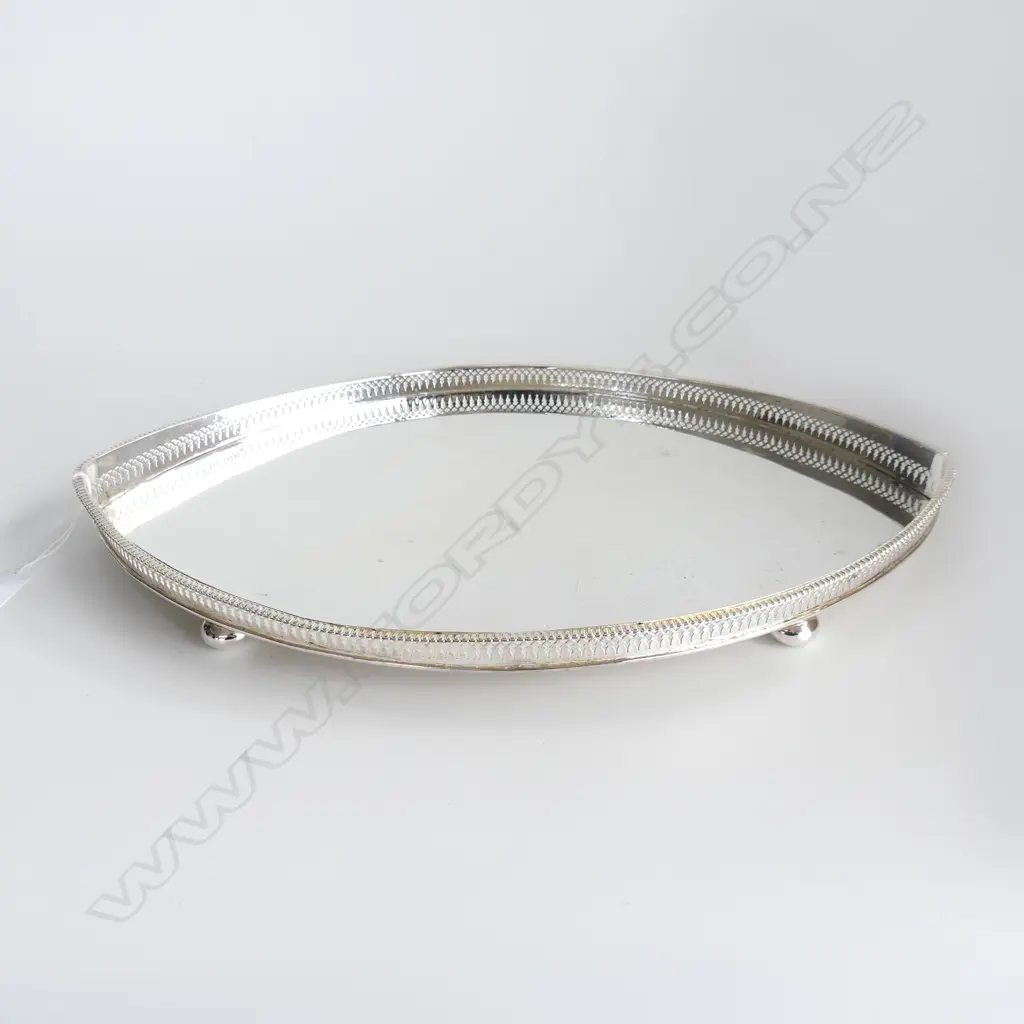 SHEFFIELD PLATE OVOID GALLERY TRAY L510 Image 1++