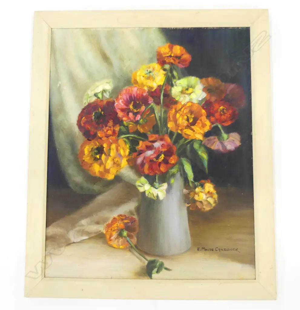 E. MAUDE CRADDOCK, FLORAL STILL LIFE OIL ON BOARD, 550x450mm Image 1++