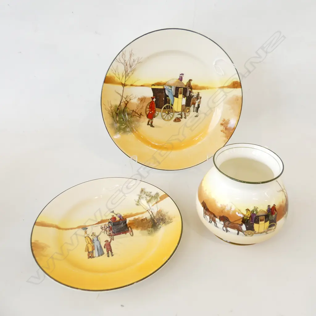 3PCS R/D COACHING PAT CHINA VASE 110MM & 2 PLATES 220 & 190MM Image 1++