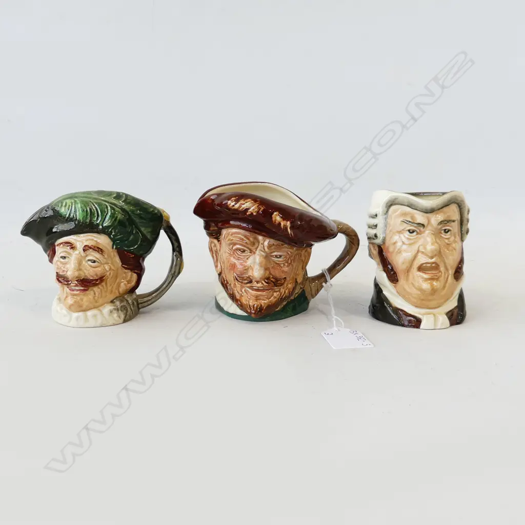 3 SM ROYAL DOULTON TOBY CHARACTER JUGS, LARGEST 85mm Image 1++