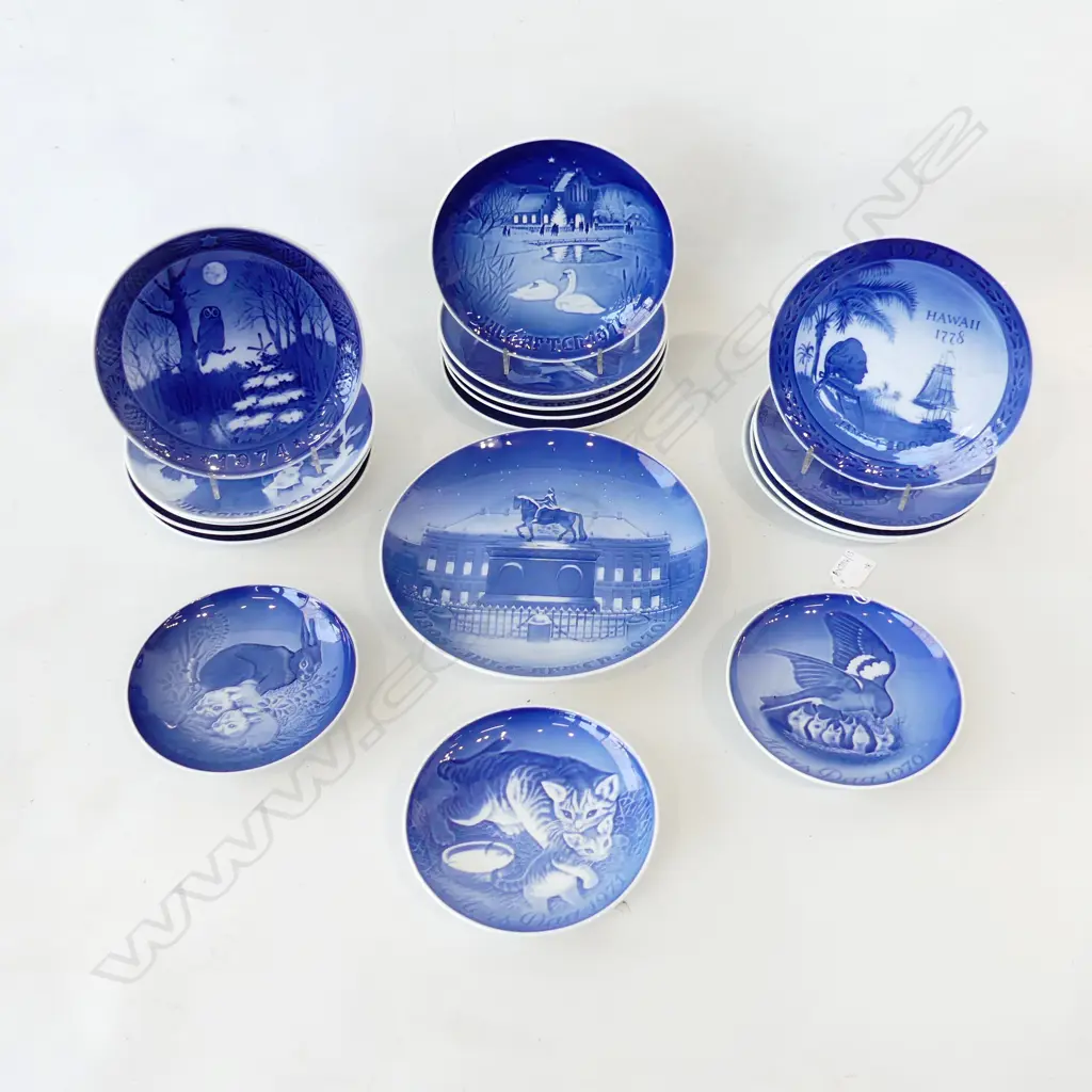 18 ASST. ROYAL COPENHAGEN / B&G XMAS PLATES LARGEST 230mm dia Image 1++