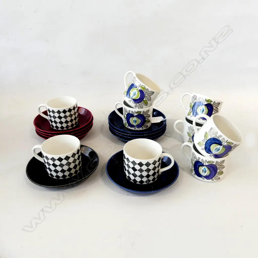 9 RORSTRAND CUPS + 10 SAUCERS Image 1++
