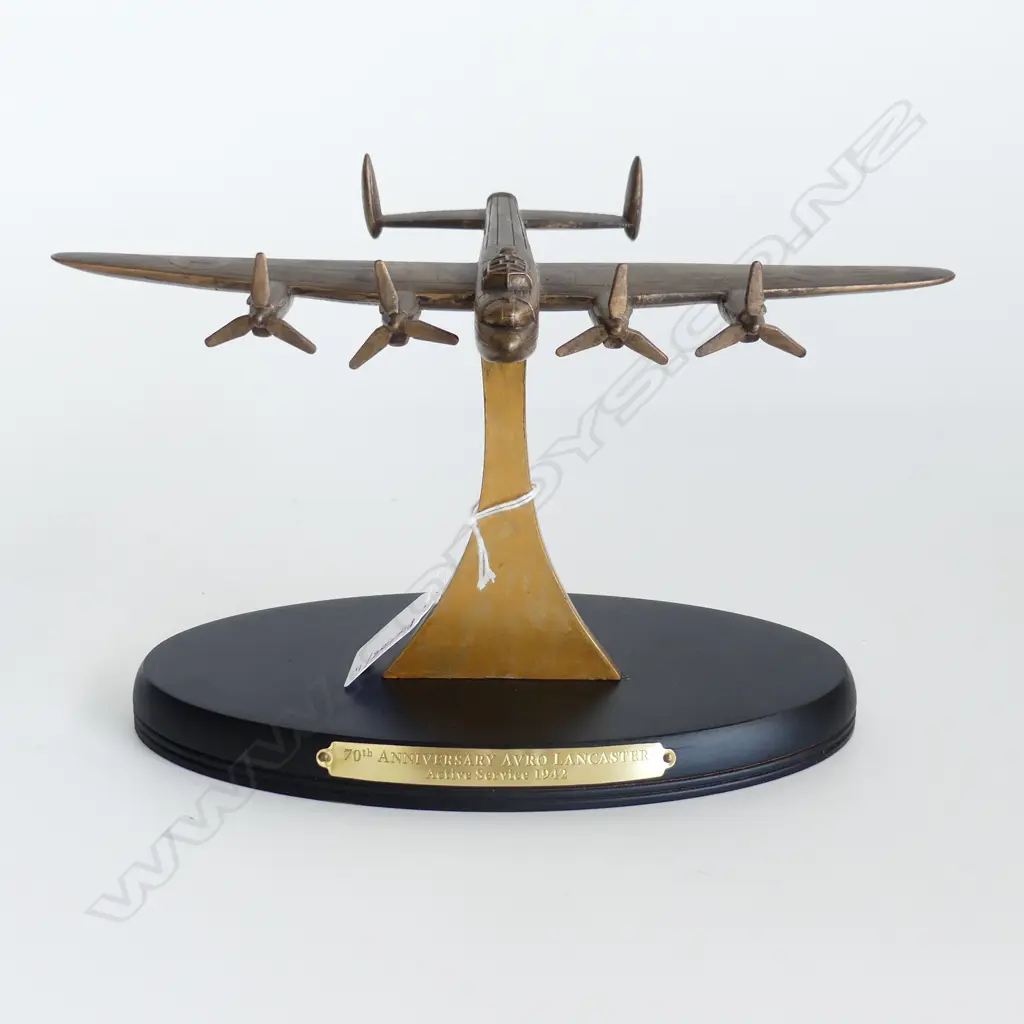 AVRO LANCASTER MODEL; PAINTED RESIN W.240mm Image 1++