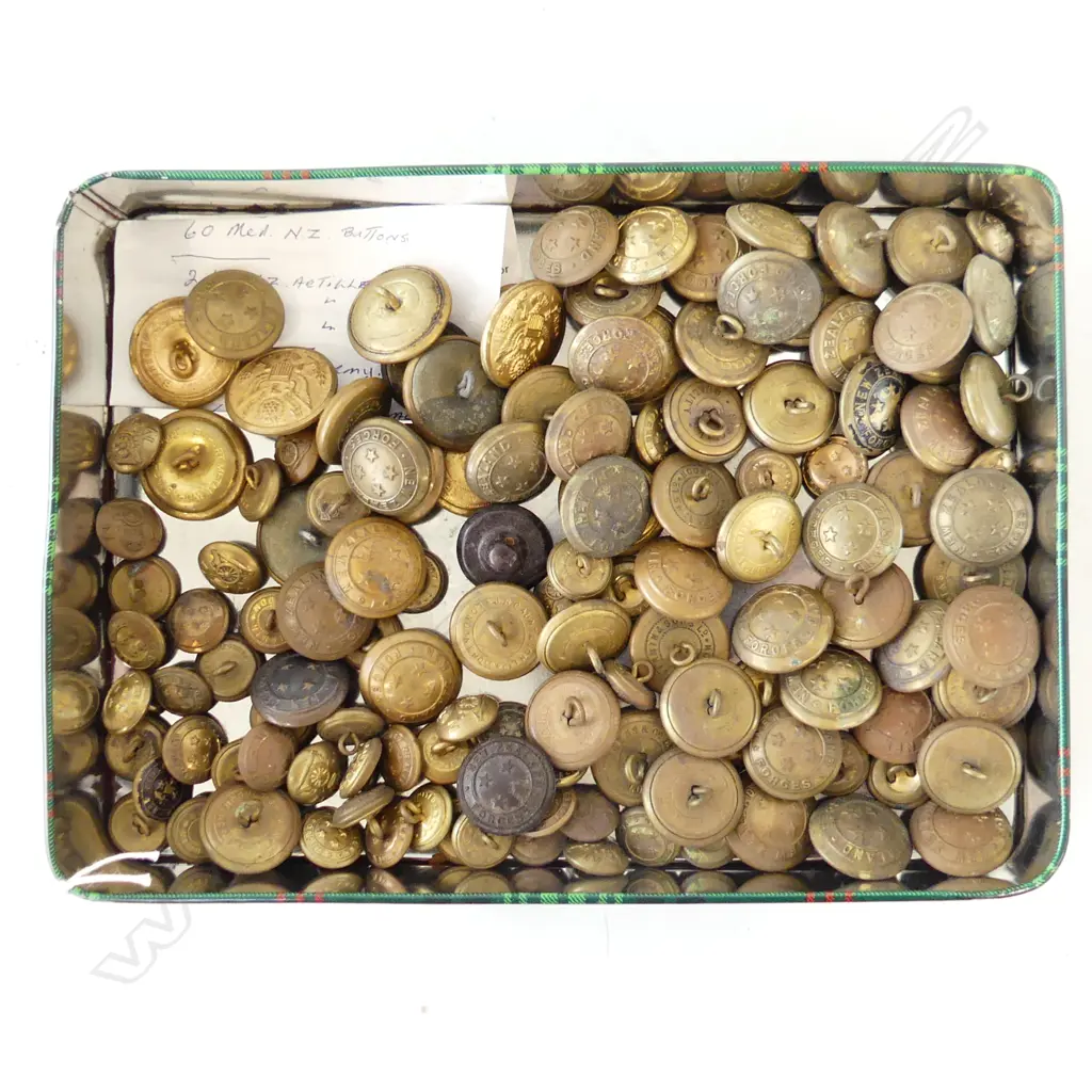 TIN ASST. MILITARY BUTTONS Image 1++
