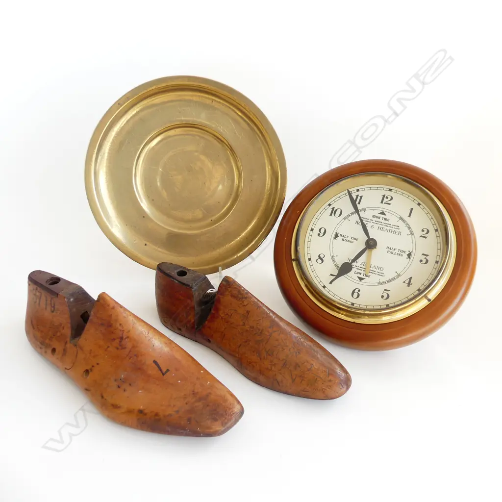 PR VINTAGE WOODEN SHOE LASTS, WALL CLOCK w. TIDES 225mm dia, CHINESE BRASS PLATE 240mm dia Image 1++