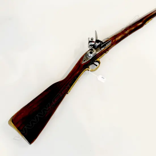REPLICA ‘BROWN BESS’ RIFLE w. BAYONET L.1900mm
