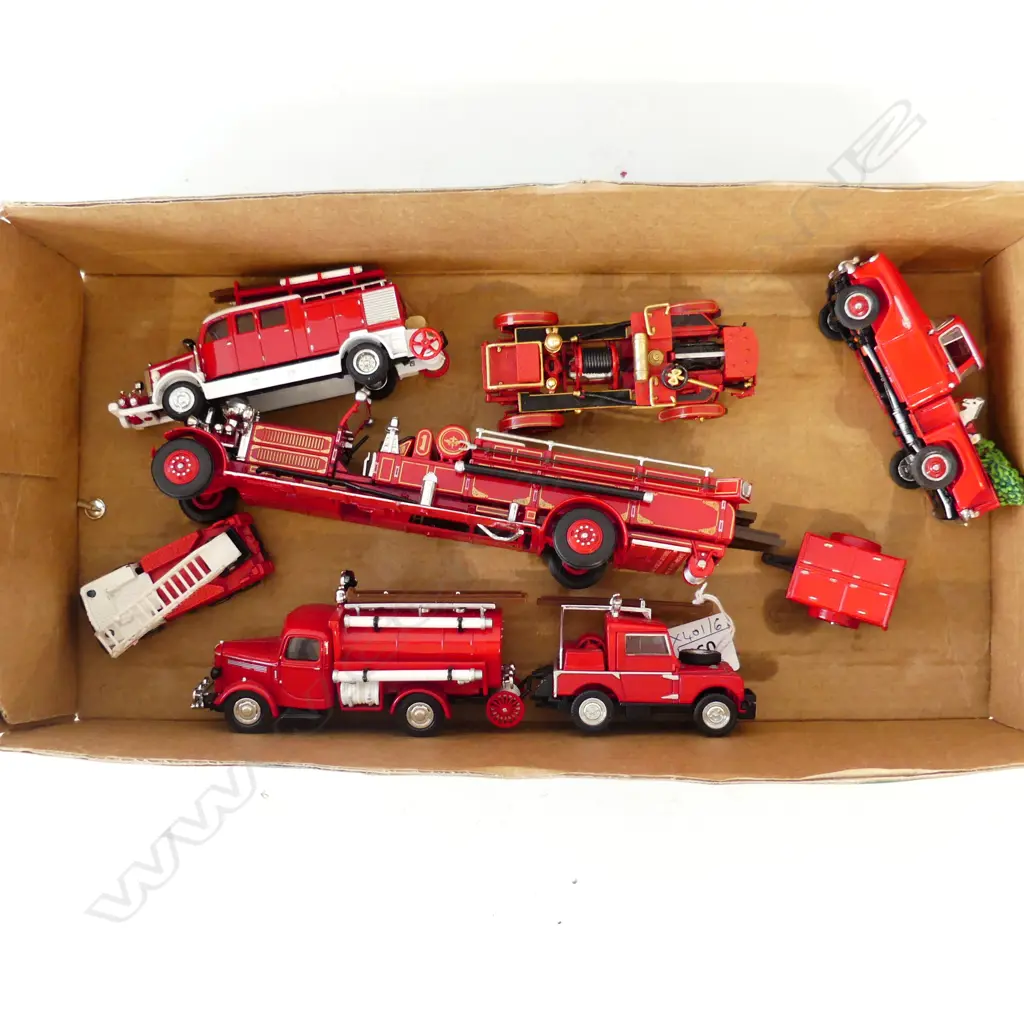 7 ASST. MODEL FIRE ENGINES Image 1++
