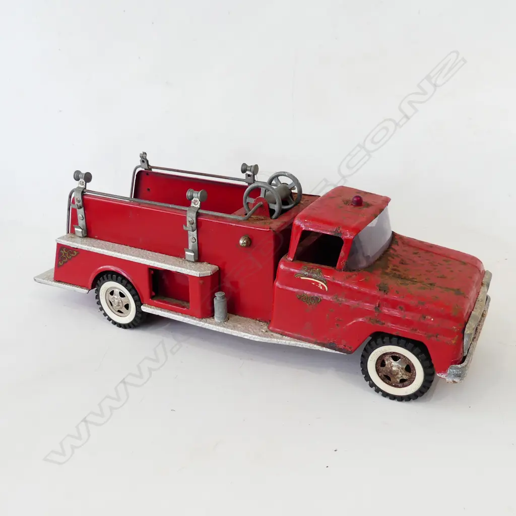 TONKA TIN TOY FIRE ENGINE L440MM Image 1++