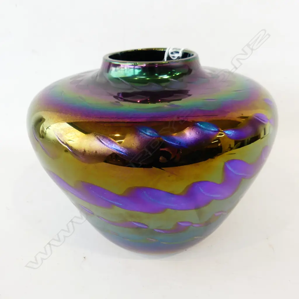 BLACK IRIDESCENT LUSTRE  GLASS VASE BY ANDREW WILLIAMS. W. 270 H. 230mm Image 1++