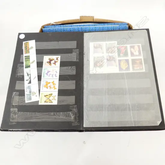 BOX ASST STAMP ALBUMS & BOOKLETS, NZ & WORLD