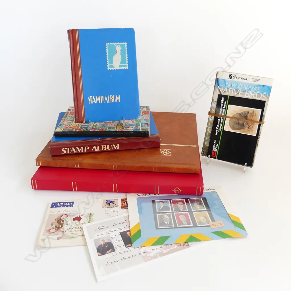 5 ALBUMS OF WORLD STAMPS + NZ MODERN PACKS ETC Image 1++